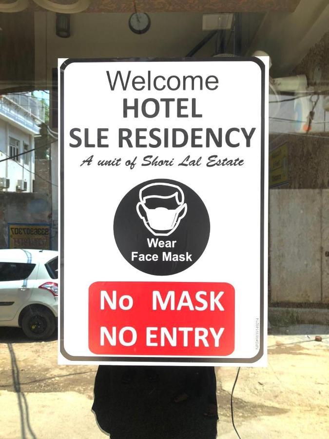 Hotel S L E Residency Waranasi Zewnętrze zdjęcie